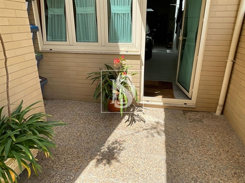 Moradia em Banda T2+2